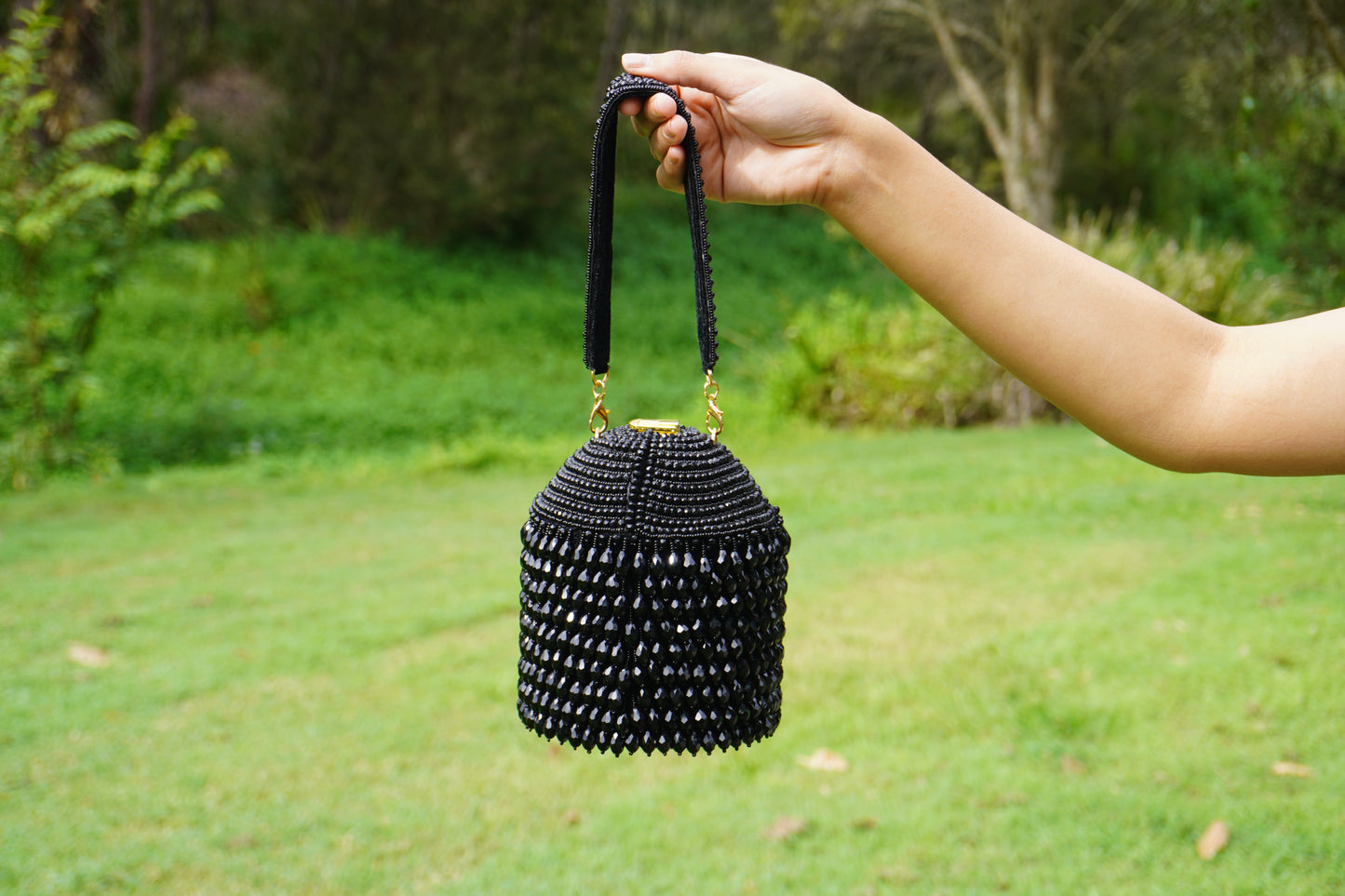 Crystal Bucket Beaded Bag - Black
