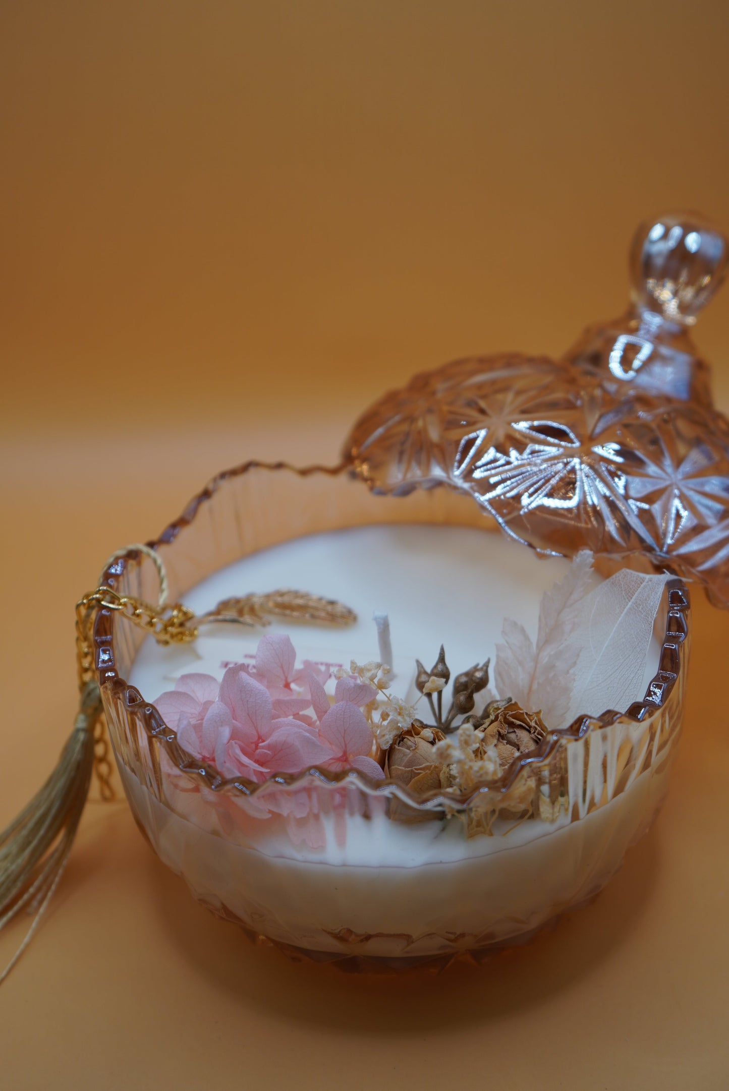 Women Aromatherapy Fragrance Scented Candle Hamper-2 Scents