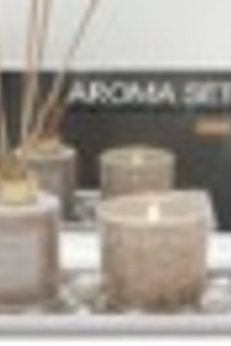 Brown/Black Aromatherapy Candle and Diffuser Set