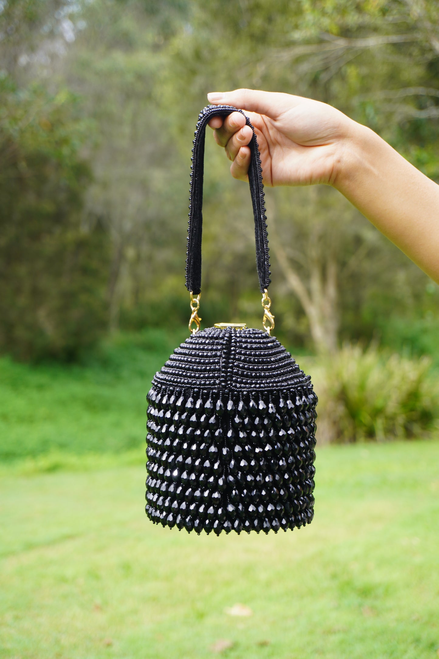 Crystal Bucket Beaded Bag - Black