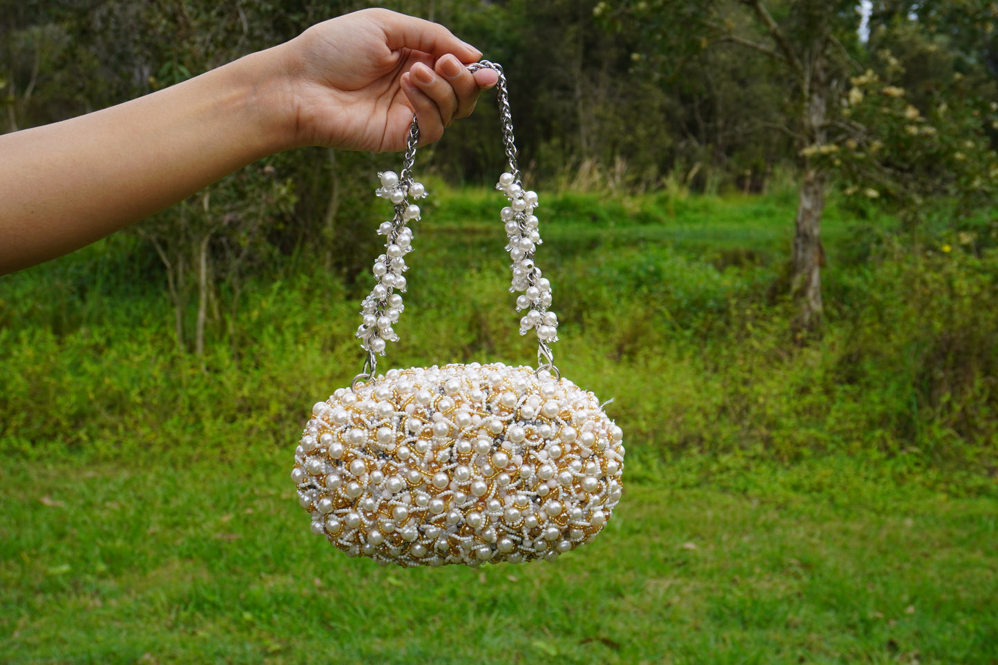 Oval Beaded Bag - White