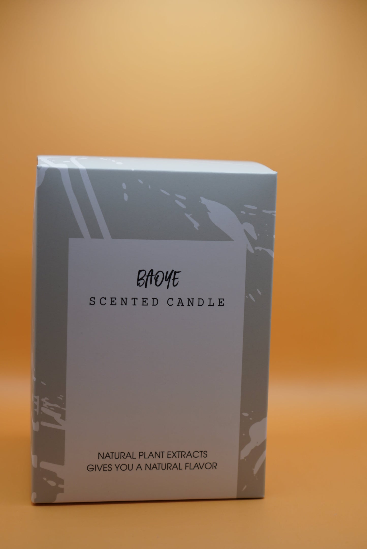 Botanical Scented Candle – Handcrafted Elegance with Natural Accents