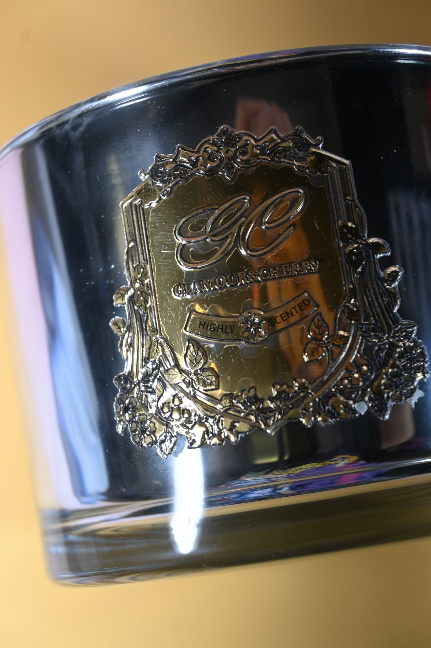 330G Gold Standard Silver Cup Candle In Box- 2 scents