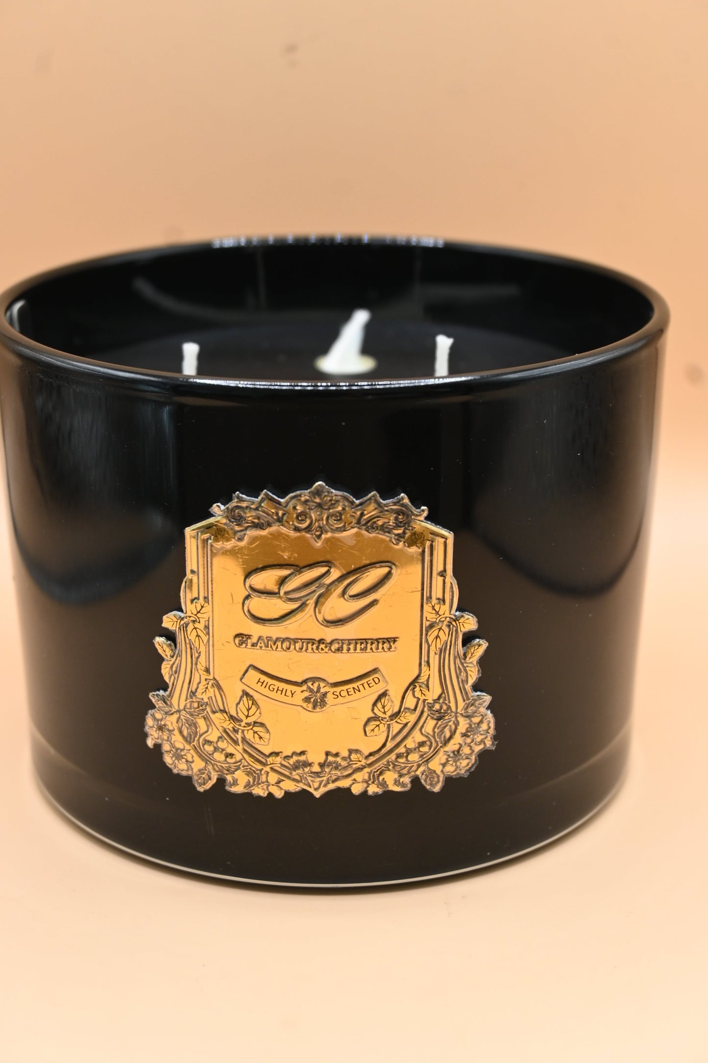 330G Gold Standard Silver Cup Candle In Box- 2 scents