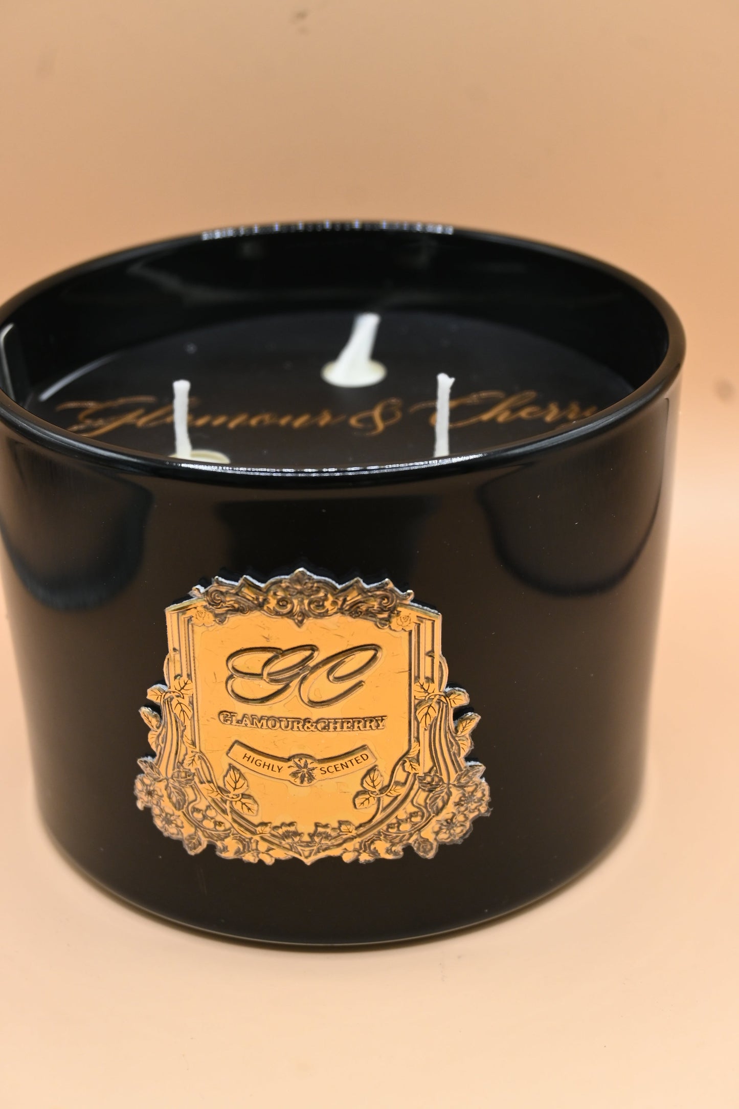 330G Gold Standard Silver Cup Candle In Box- 2 scents