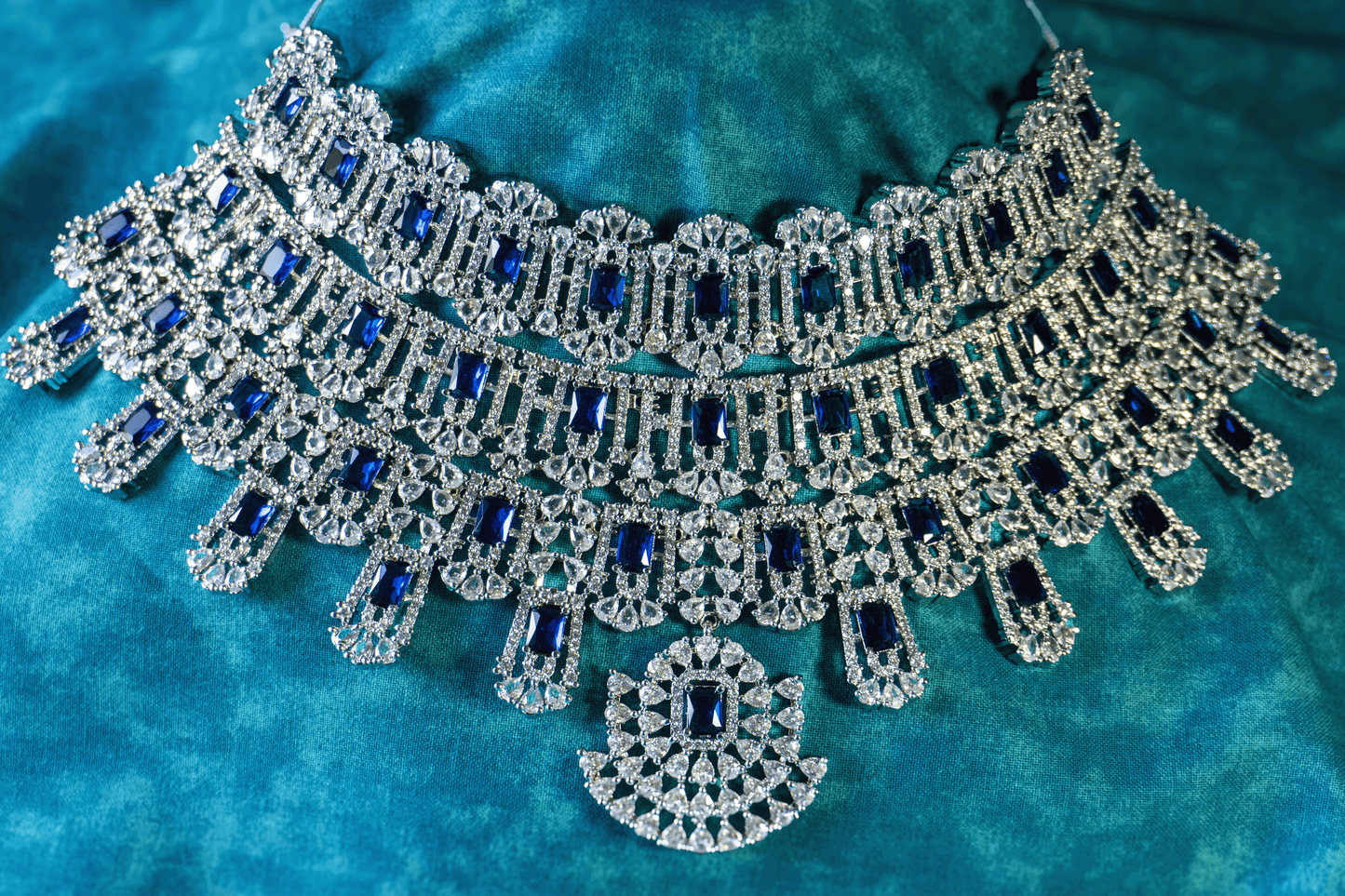 Queen Necklace Set - Sapphire Blue