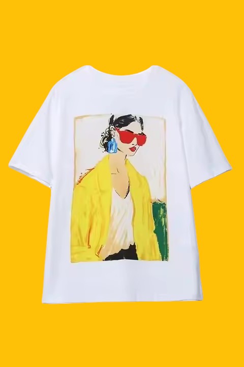 Summer Sunglass Girl Print T-Shirt